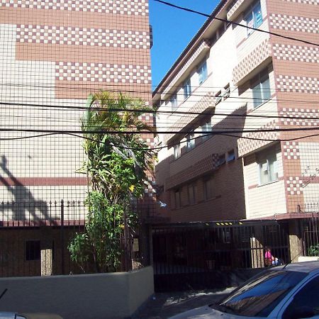 Apartamento A 200 M Da Praia Do Forte -Prédio Três Rios Cabo Frio Exterior foto
