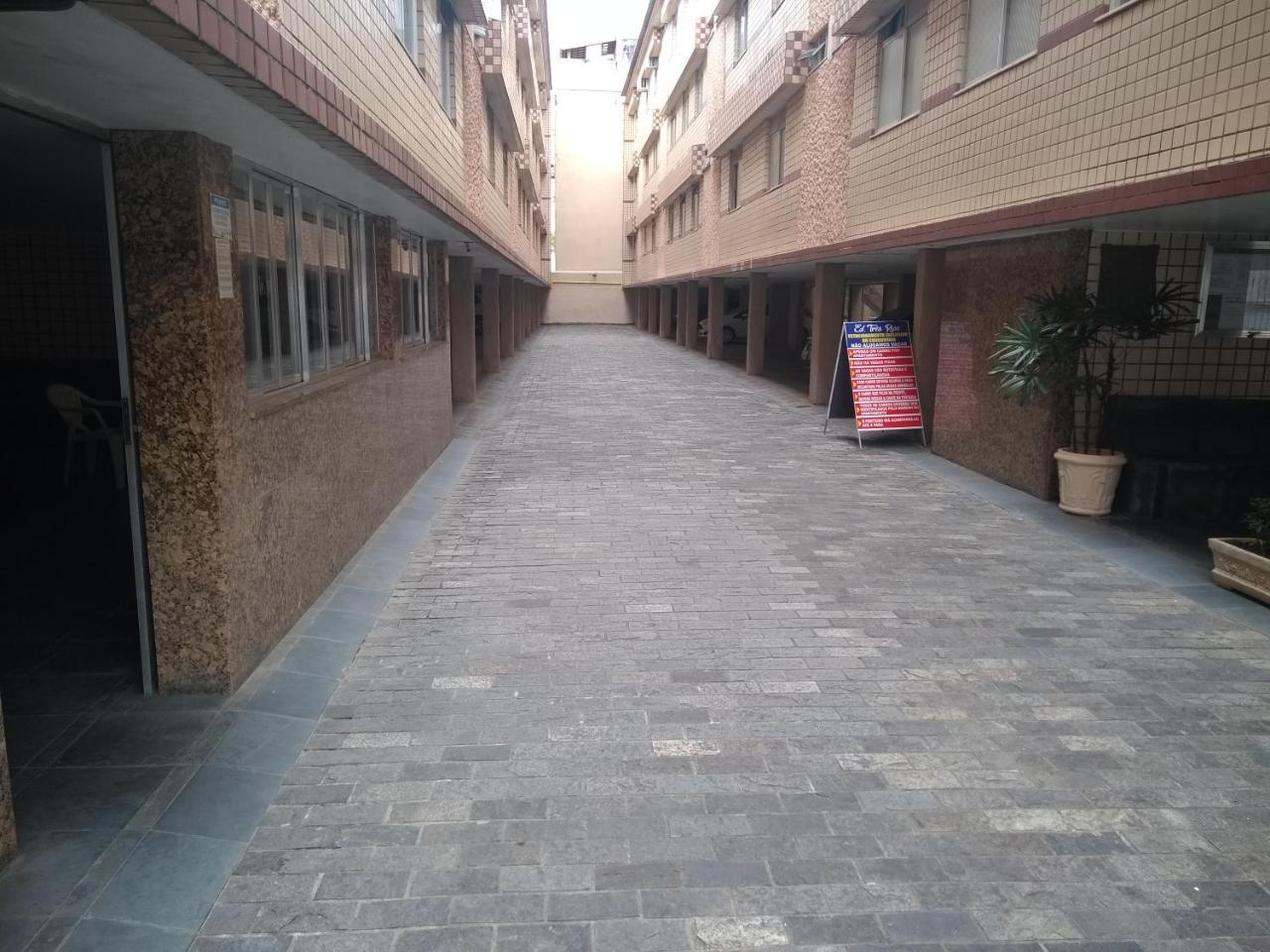 Apartamento A 200 M Da Praia Do Forte -Prédio Três Rios Cabo Frio Exterior foto